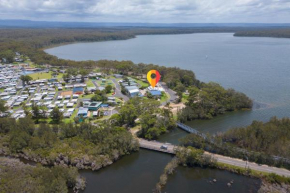 Swan Lake View House